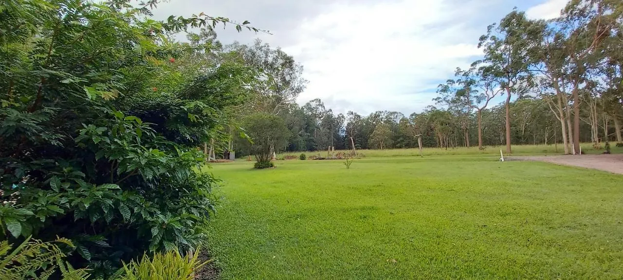 Tukawyl Retreat Landsborough Bed & Breakfast